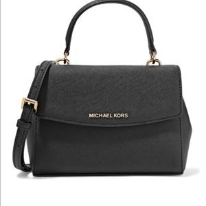 Michael Kors mini